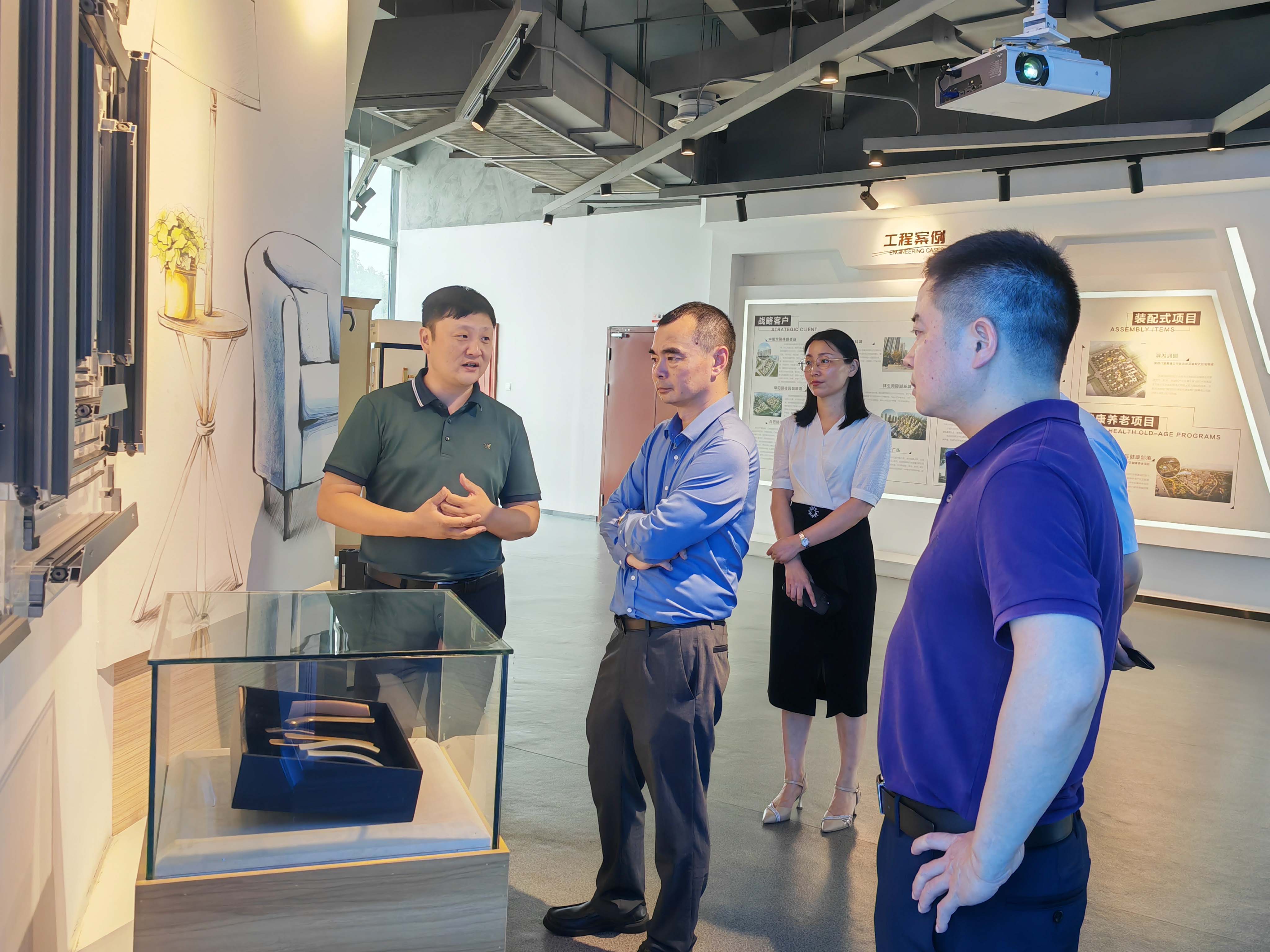 77���� �C ȫ����ȫ����̬�ȵ���������ֱ��ƽ̨